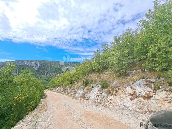Veliko zemljište sa lijepim pogledom - 2