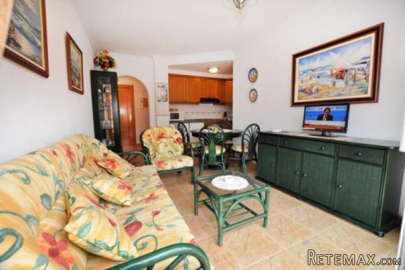 ROSES: Penthouse for just 20 meters..