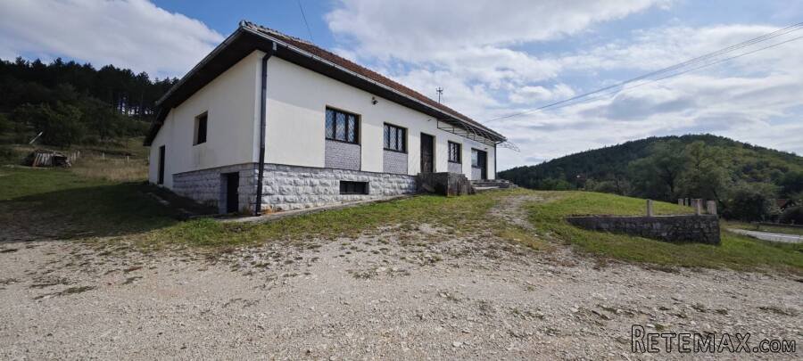 Prodajem poslovno-stambeni objekat - 24