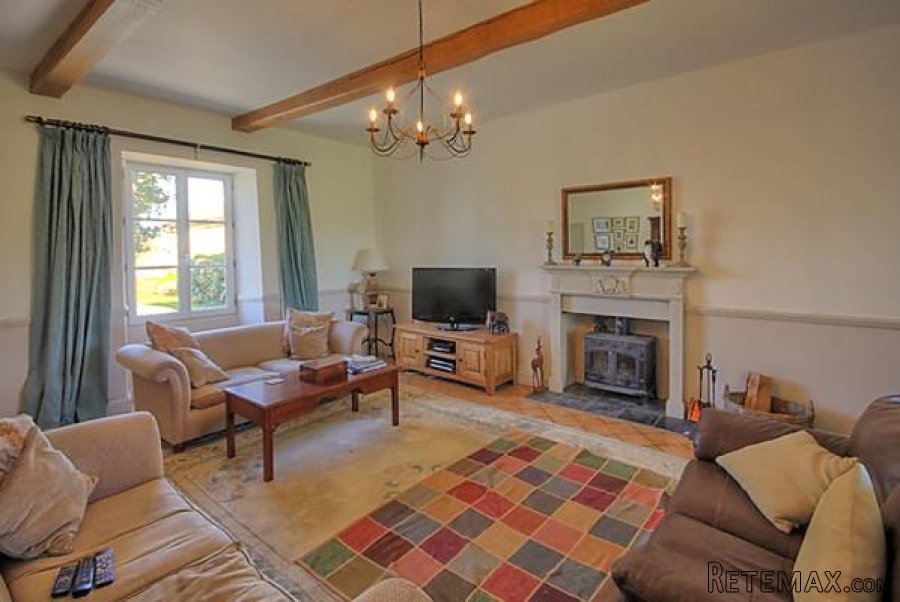 Pressac (86) - Beautiful manoir with heated pool, large barn.. - 7