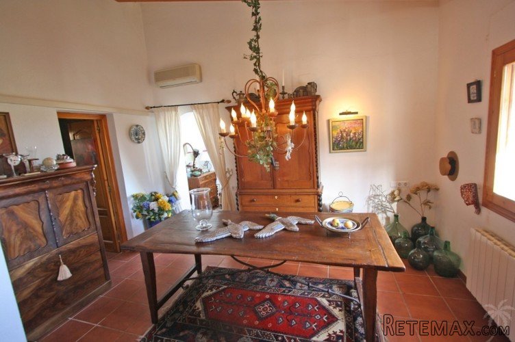 Well priced villa for sale with views to the mountain and.. - 7