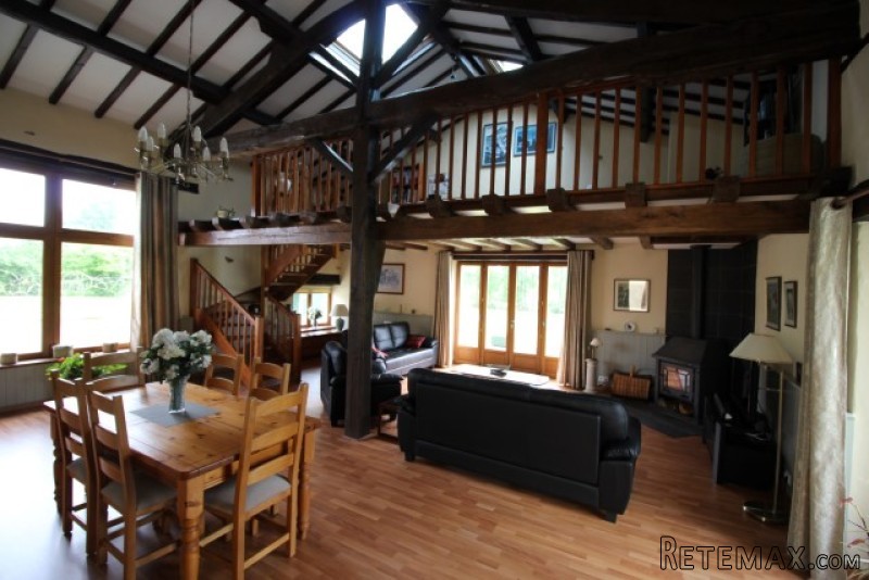 Contemporary Barn Conversion With Large.. - 2
