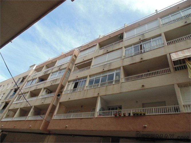Apartamento a 300 metros de la Playa de Los Locos, con..