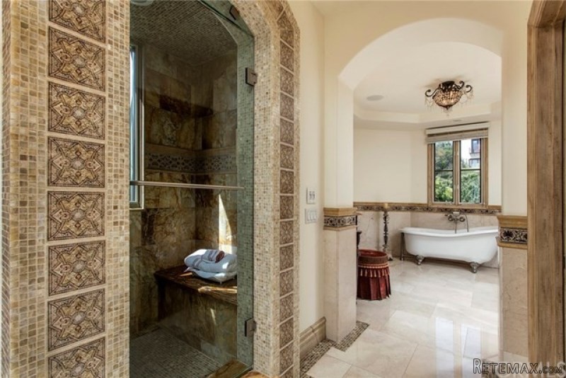 106 Sidney Bay Drive - 2