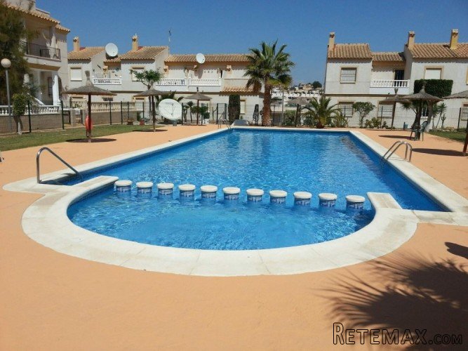 2 Bed 1 Bath Apartment within Gated..