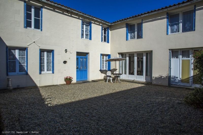 Attractive 4 Bedroomed Village Property..