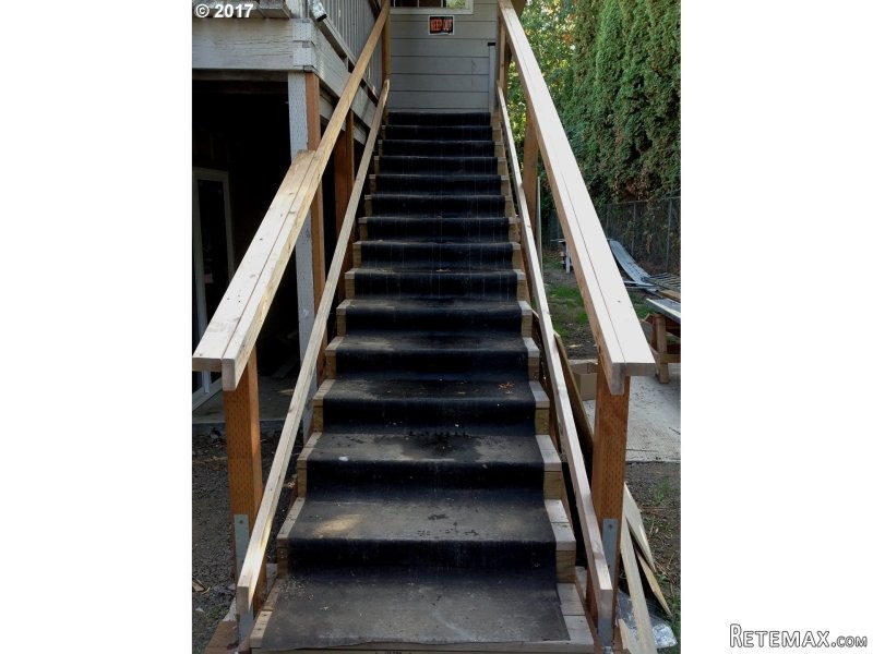 2220 NE LAFAYETTE AVE, McMinnville.. - 2