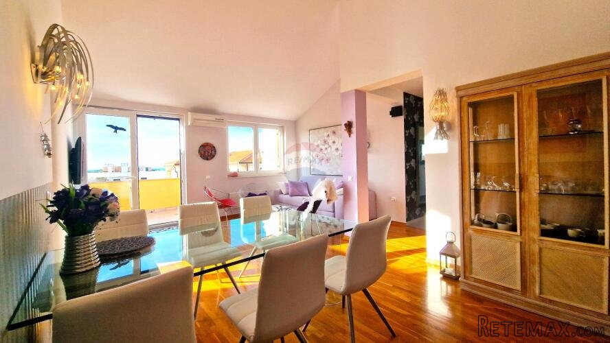 Istra,Novigrad-Luksuzni penthouse s panoramskim pogledom na