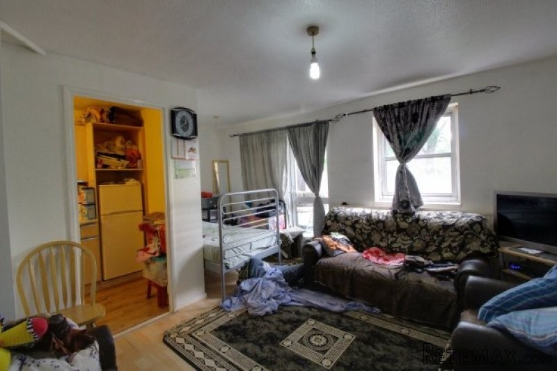 1 bedroom, Flat house for sale - 2