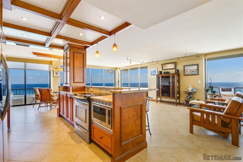 2 bedroom Residence For Sale: Singer.. - 2