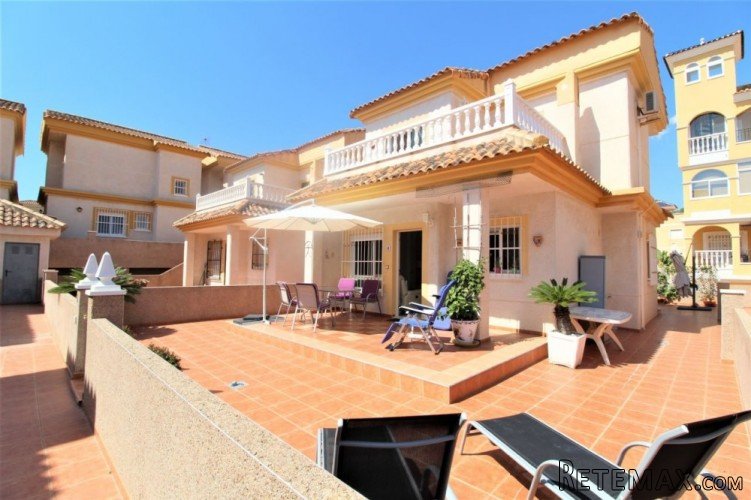DetachedVilla Property Type: &nbsp;3&nbsp;Bedrooms 2..