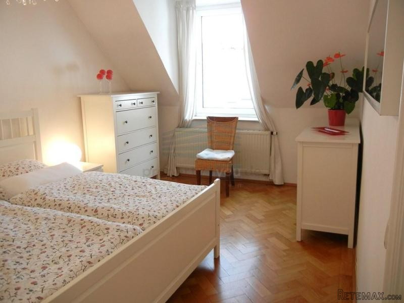 Sehr schone moblierte 3.5-Zi Wohnung in.. - 2