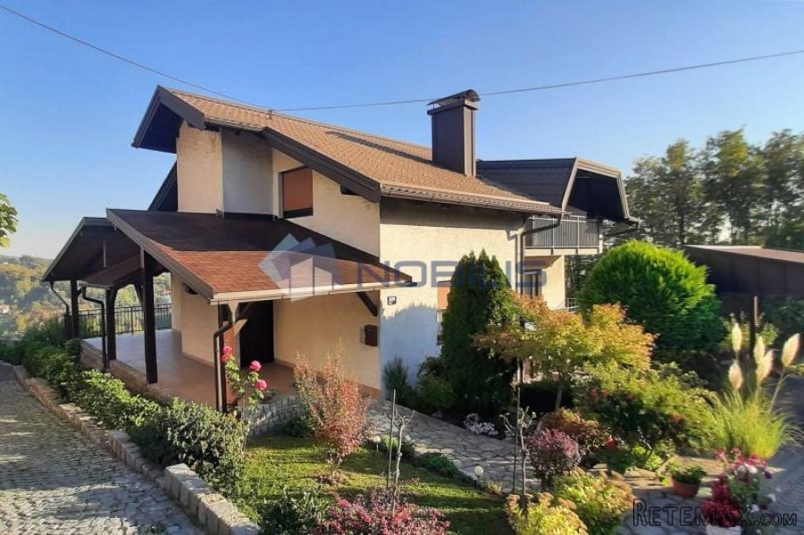 Zagreb, Borčec, kuća 320 m2 + 1374 m2 građ. zemljišta