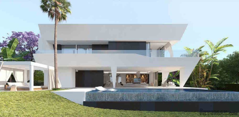 5 Bedrooms - Villa - Malaga - For Sale