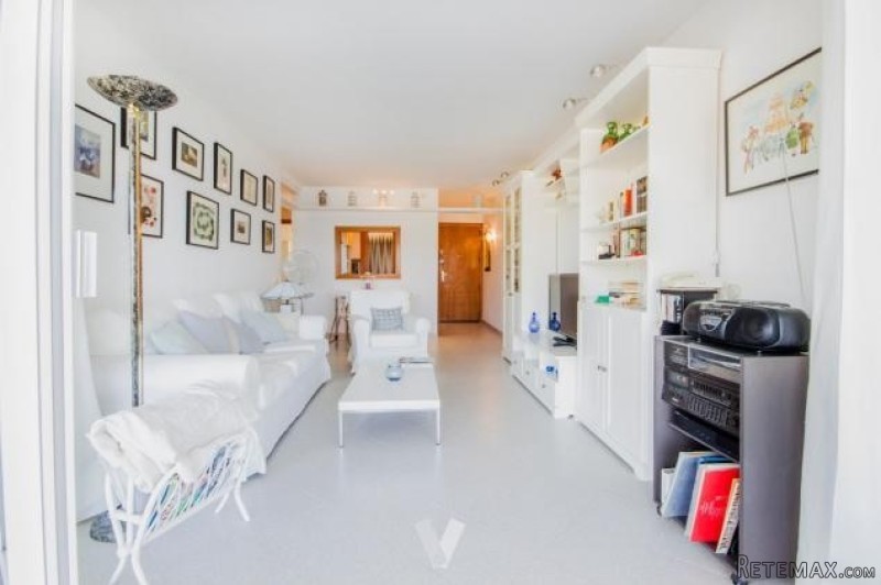 Frontline to sea apartment, sea views.. - 2