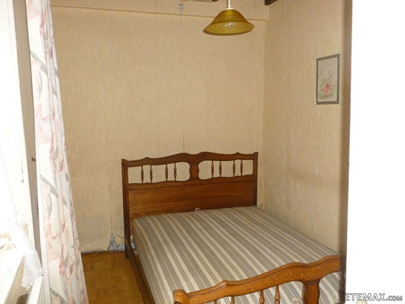 Habitable House To Renovate - 2