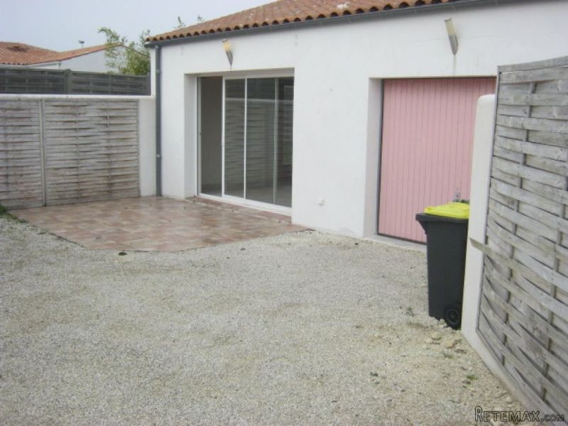 2 bedroom house, close to Les Mathes..