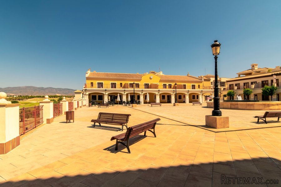 Esta villa totalmente amueblada!Precio villas sin mueble:2.. - 3