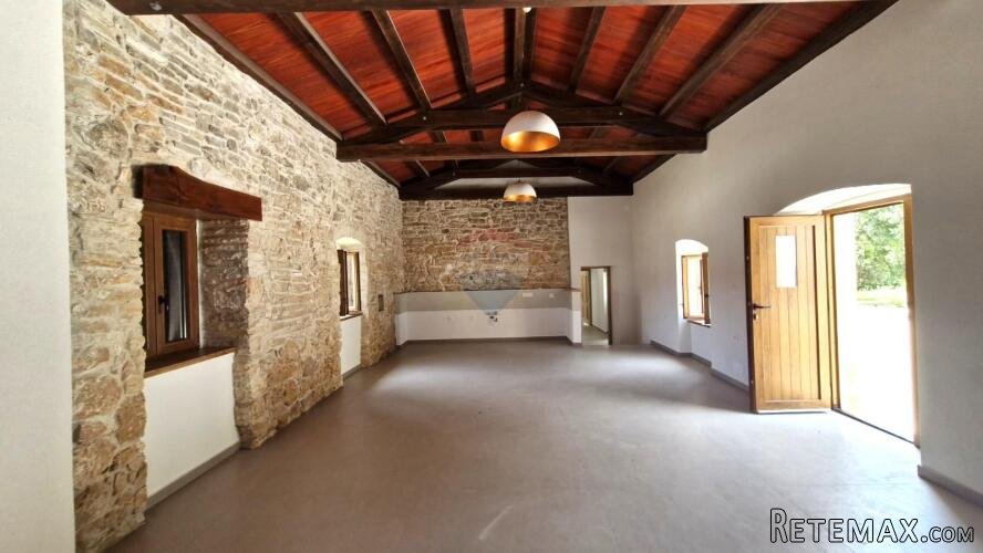 Istra, okolica Barbana- dvojna kuća s bazenom i okućnicom - 3