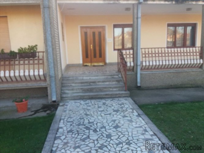 Odlicna kuca za porodicu Aleksandrovac-Žabari - 3