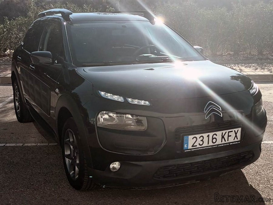 Citroen C4 Cactus 1.2 - 4