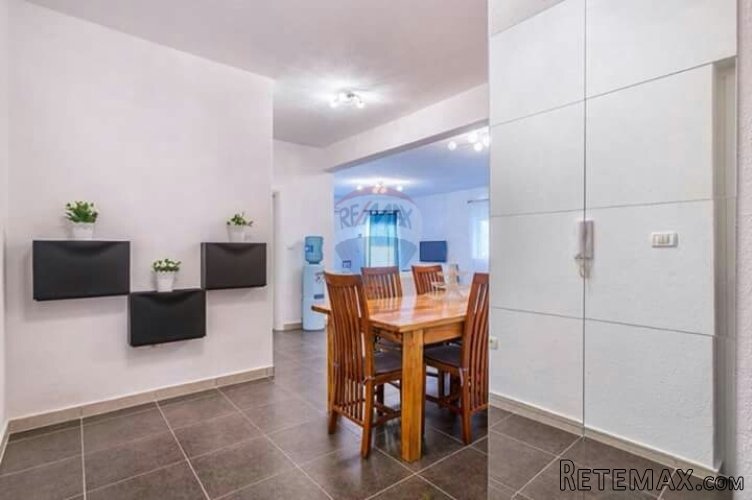 Istra,noviji, udoban apartman sa vrtom, Ližnjan - 4