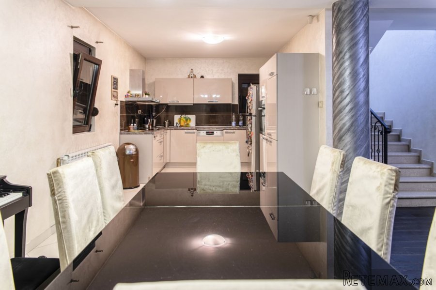 2 luksuzne kuce i treca kuca apartman - 6