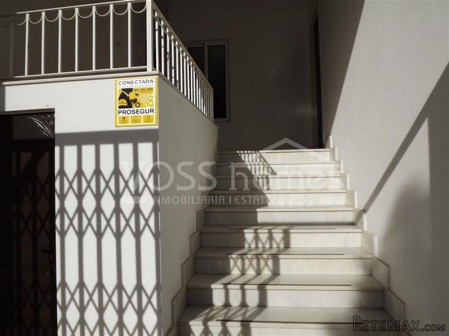 Large comercial unit of 132m2 with a bathroom currently.. - 6