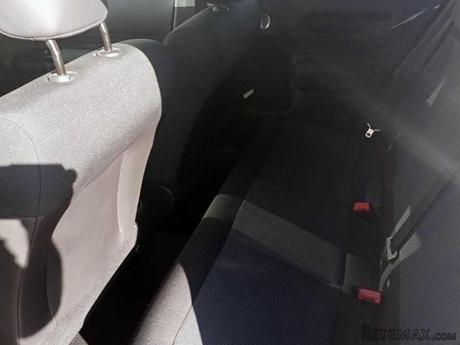 Citroen C4 Cactus 1.2 - 6