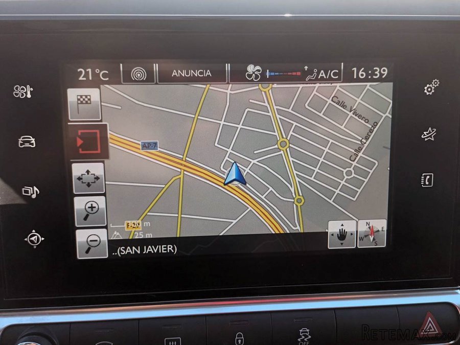Citroen C4 Cactus 1.2 - 9