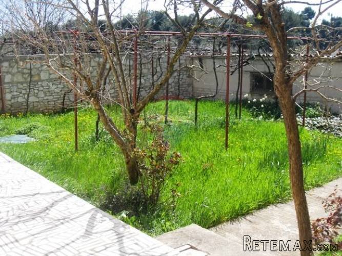 Istra,Pula, kuća 3 stana,300m do mora - 5
