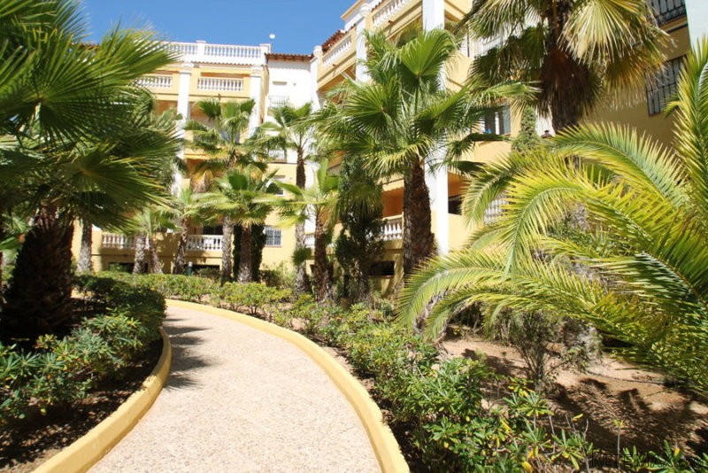 2 bed Apartment Aldea del Mar Ref:..