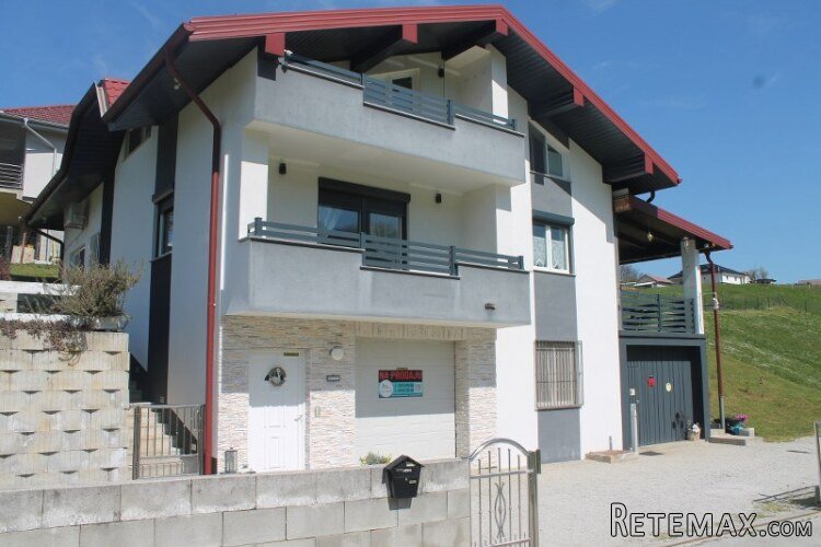 Useljiva i moderno namještena kuća Vrnograč - 2