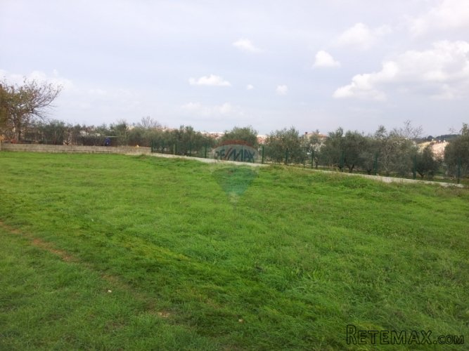Građevinsko zemljište u Valdebeku - 2