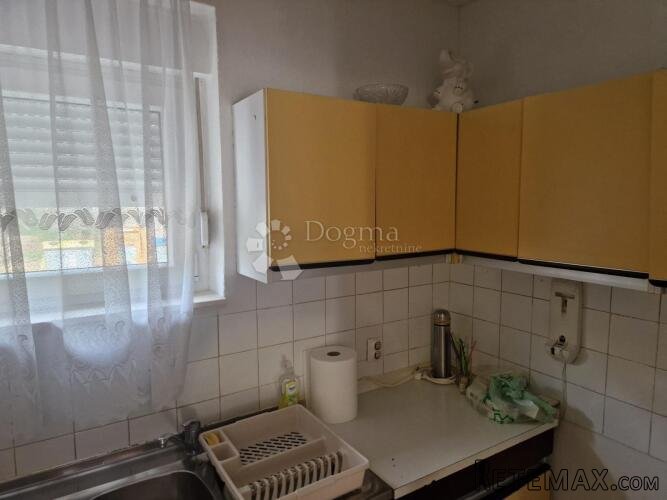 TROGIR - STAN U PRIZEMLJU S DVIJE SPAVAĆE SOBE - 3