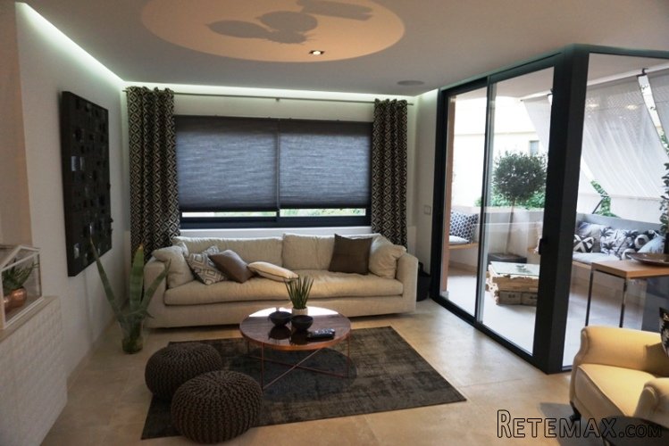 Luxuriously refurbished 2 Bedroom, 2 Bathroom apartment..