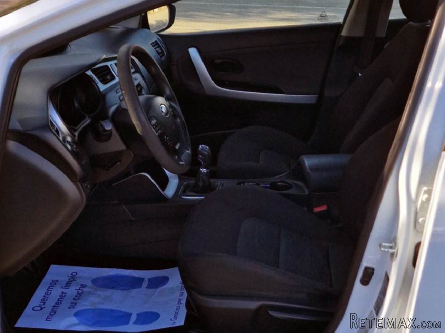 Kia Ceed 1.4 CRDi - 5