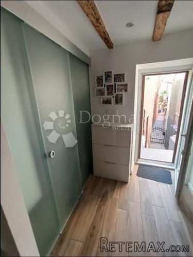 NOVOUREĐENI Apartman Baška stara jezgra - 7