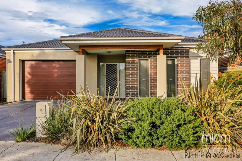 Modern Featherbrook Living Ready For All
