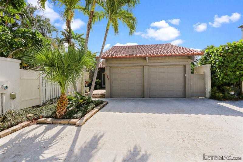 3 bedroom Residence For Sale: Jupiter.. - 2