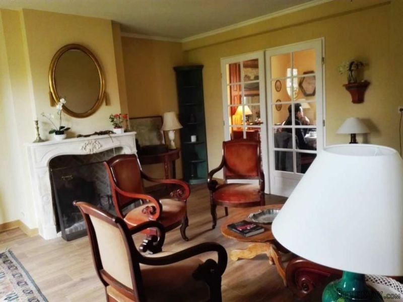 5 Bedroom Detched House For Sale - 2