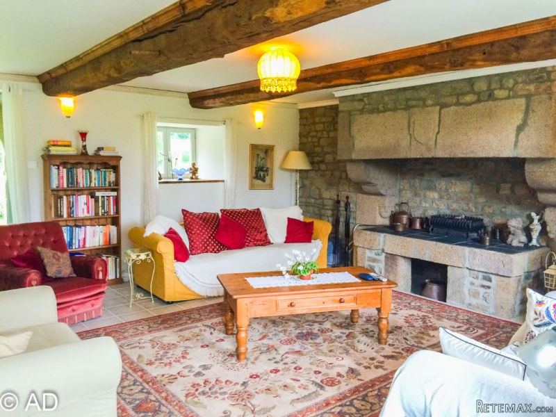 Renovated Stone House Edge Of Village.. - 2