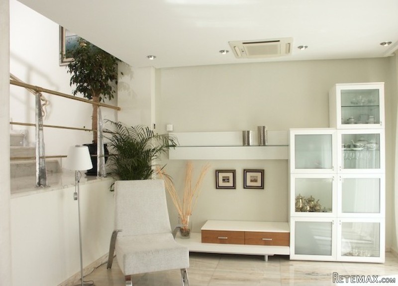 V1617 - Comfortable Town-House With.. - 2