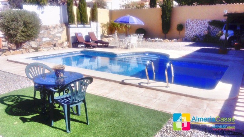 Villa For Sale In Albanchez