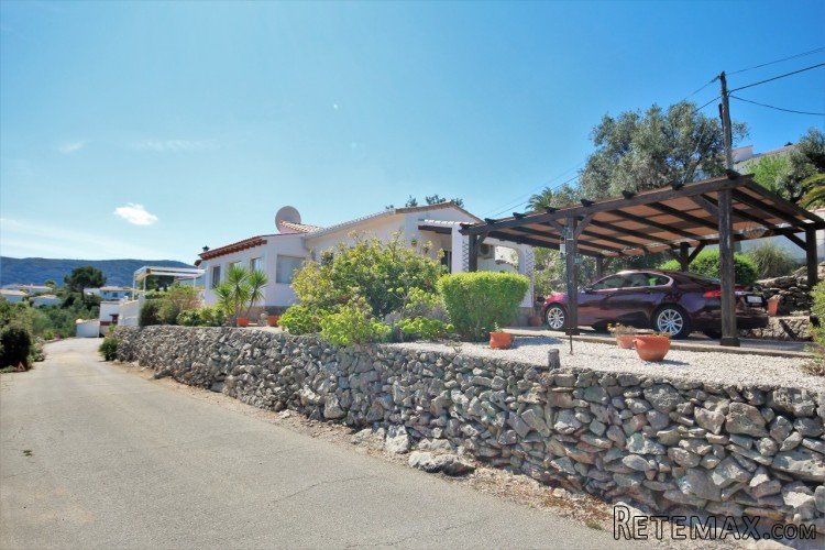 Charming house located in a very green residential area.. - 4