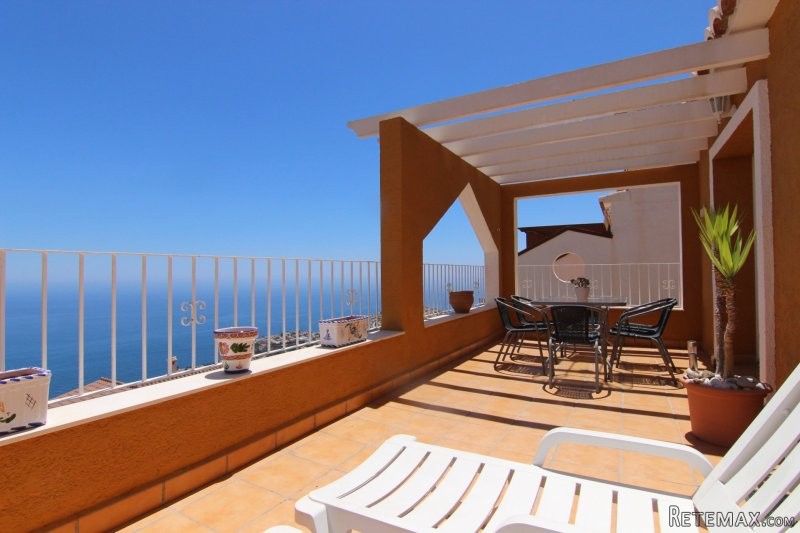 Spectacular 3 bedroom duplex apartment..