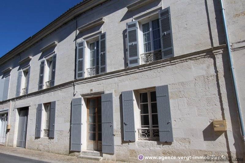 Ref 29097 : Maison Isolee Avec Vue