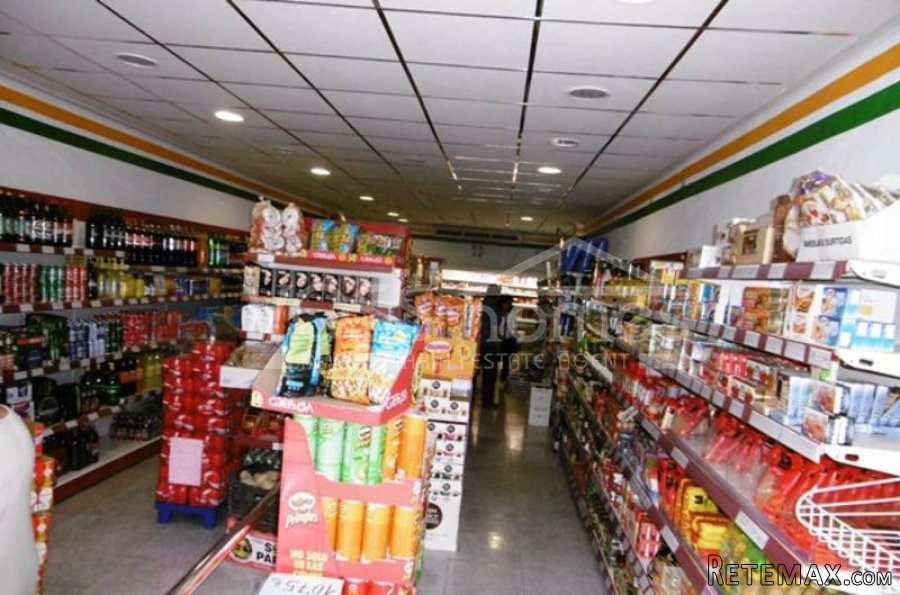 Large commercial unit currently used as a shop in a village.. - 4