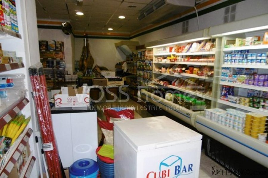Large commercial unit currently used as a shop in a village.. - 5