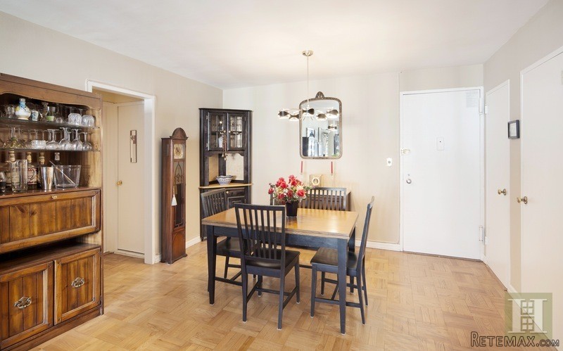 1 bedroom Apartment For Sale: 530 EAST.. - 2